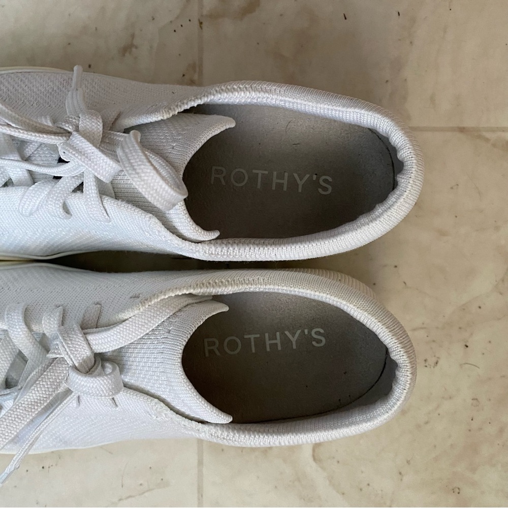 $149 Rothy's Knit Low Top Lace Up Light Weight Sneaker in Bright White Size 7.5 - Picture 12 of 15